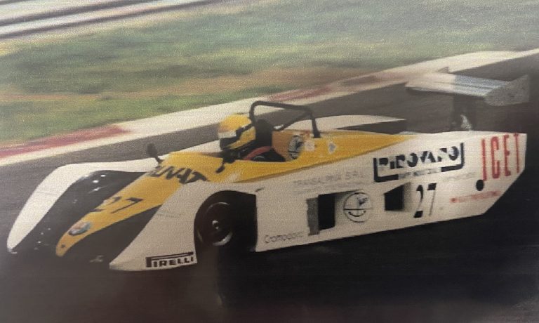 Giada T118 blanche, sport-prototype à monocoque carbone