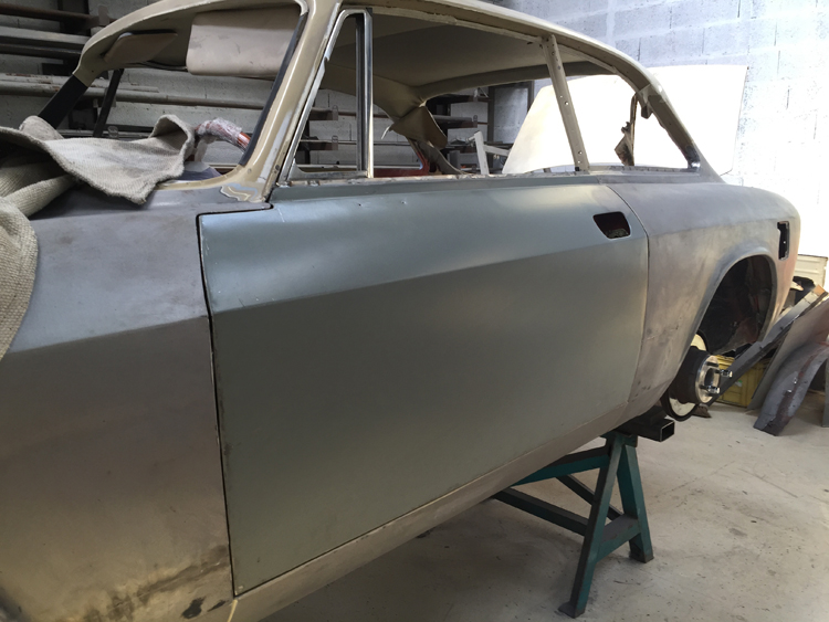restauration alfa romeo 2000 coupe bertone 23