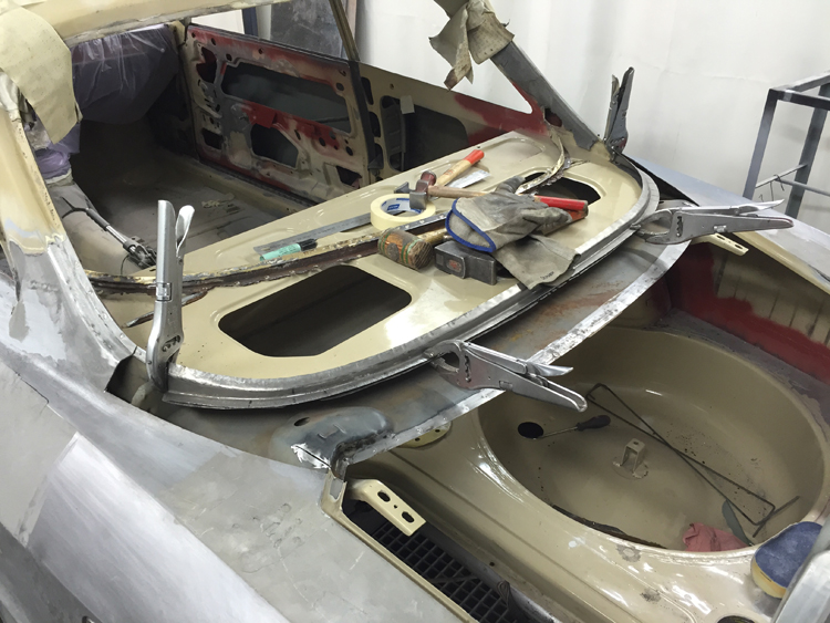 restauration alfa romeo 2000 coupe bertone 25