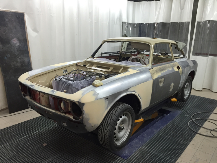 restauration alfa romeo 2000 coupe bertone 26