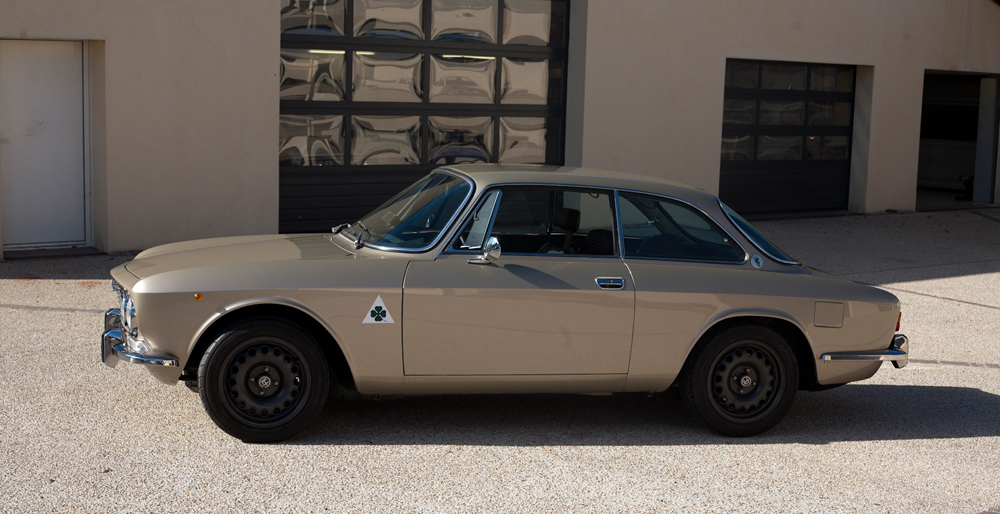 restauration alfa romeo 2000 coupe bertone 39