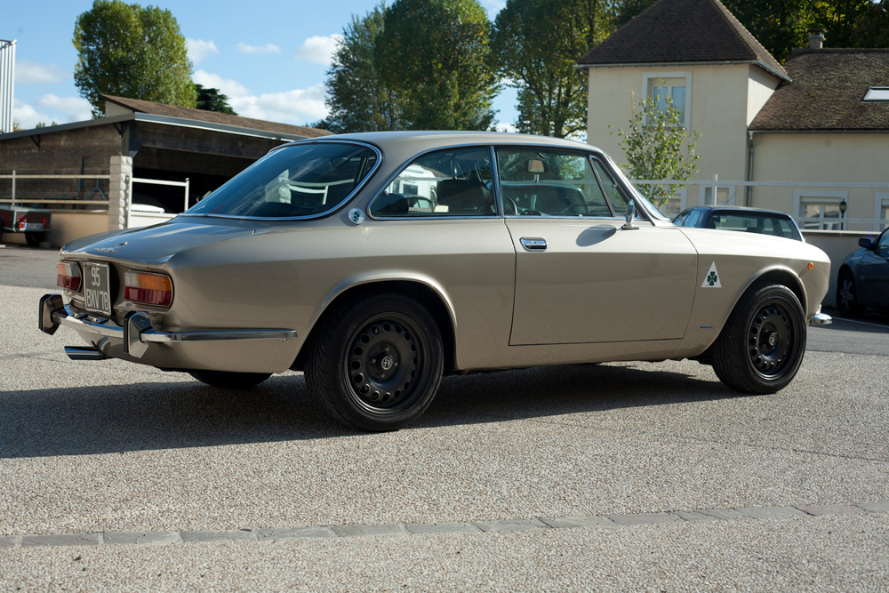 restauration alfa romeo 2000 coupe bertone 41