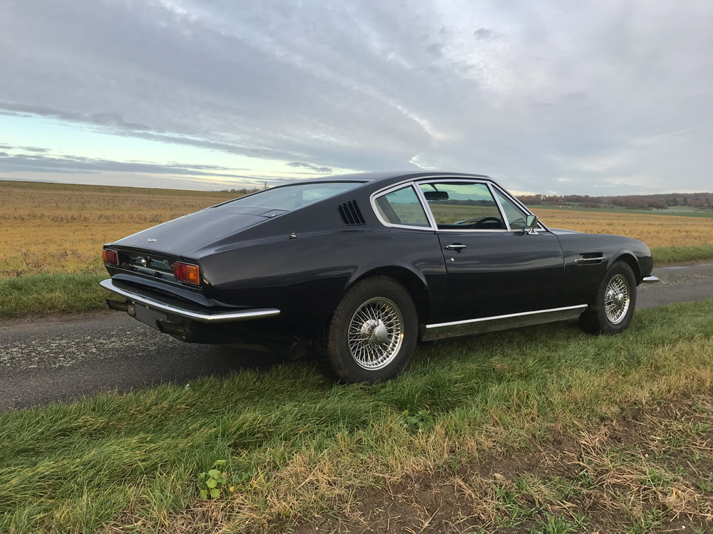 restauration aston martin dbs 1970 45