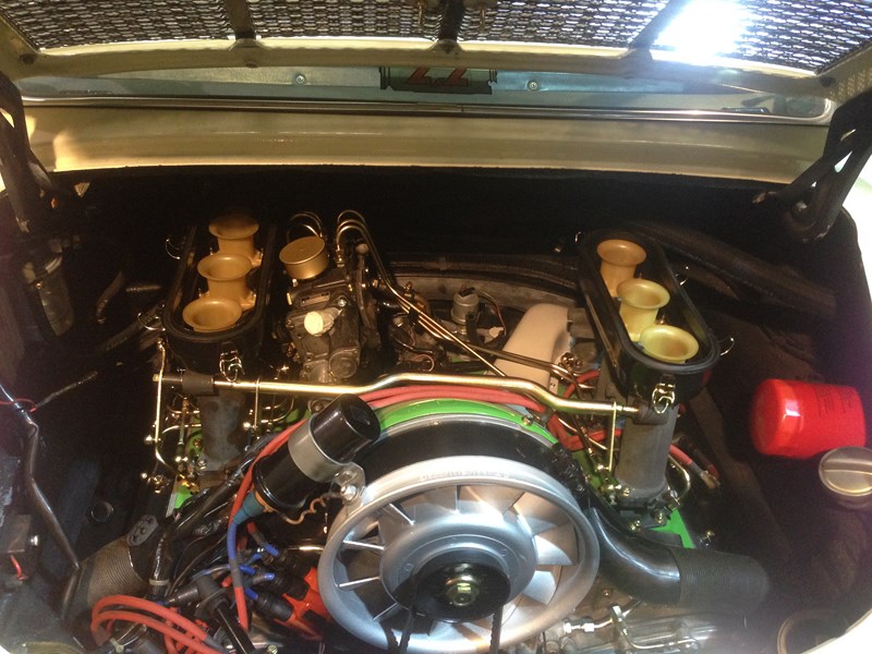 restauration porsche 911 e 22 coupe 1970 24