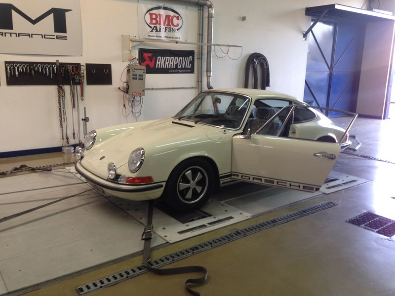 restauration porsche 911 e 22 coupe 1970 27