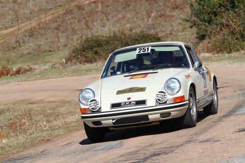 restauration porsche 911 e 22 coupe 1970 48