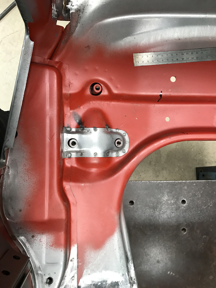 restauration porsche 911 st replica 25