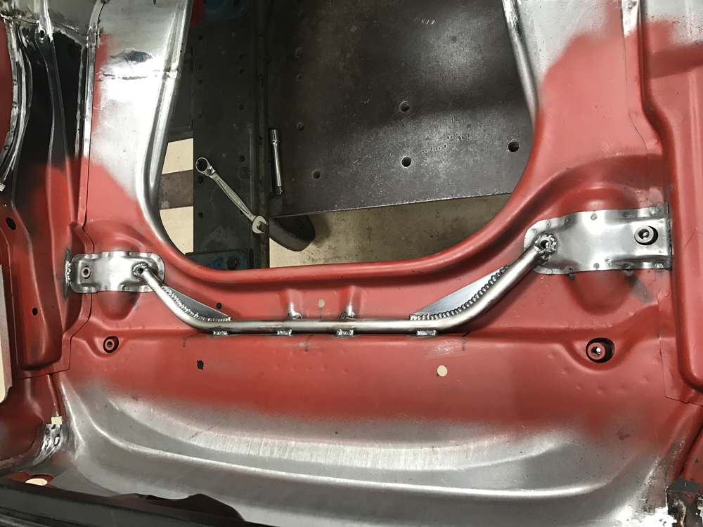 restauration porsche 911 st replica 28