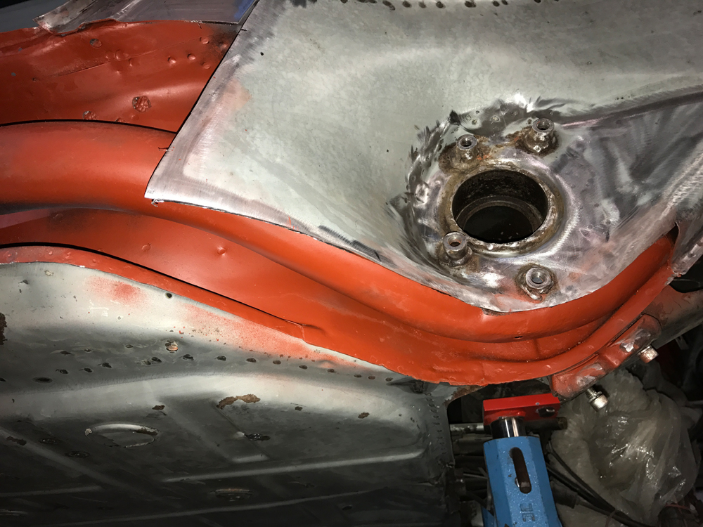 restauration porsche 911 st replica 35