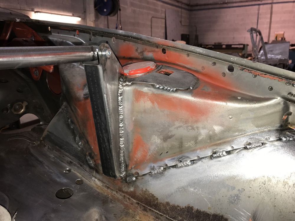 restauration porsche 911 st replica 38