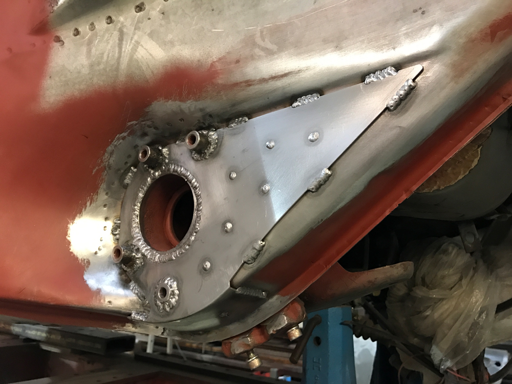 restauration porsche 911 st replica 47