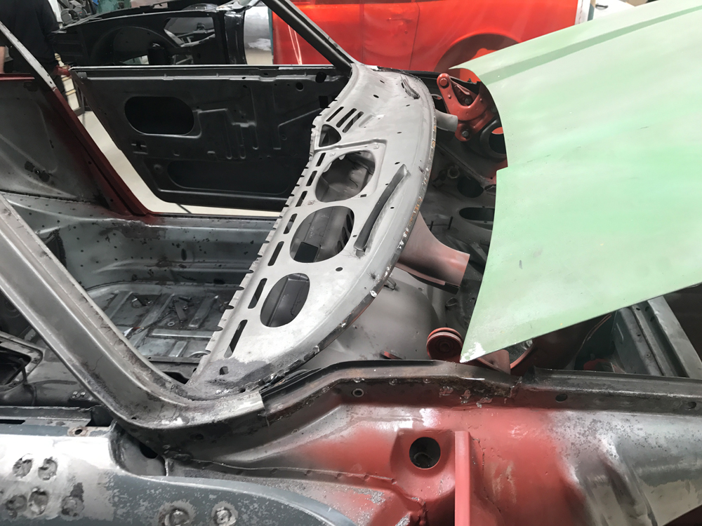 restauration porsche 911 st replica 50