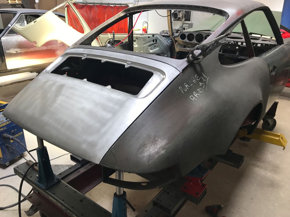restauration porsche 911 st replica 65