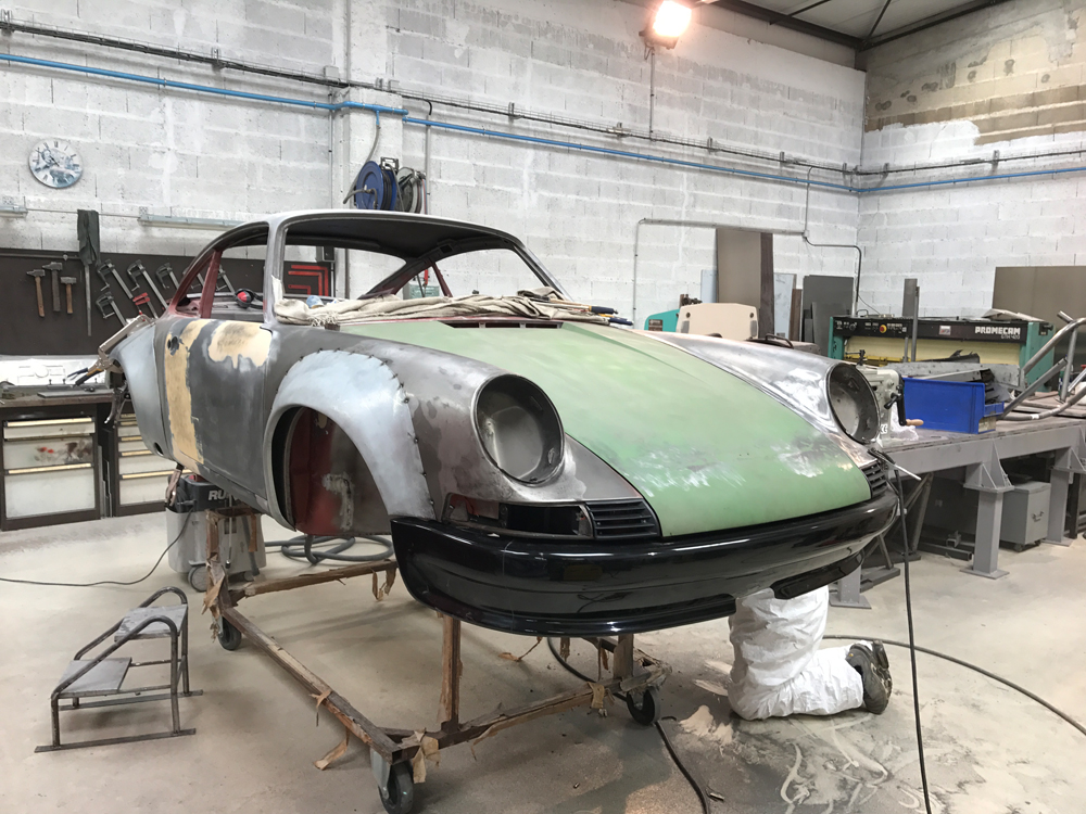 restauration porsche 911 st replica 71