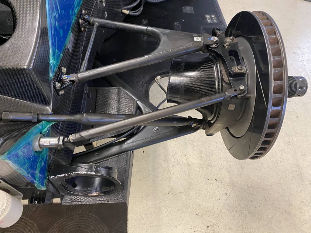 Porte-moyeu et disque de frein de la Reynard 2KQ