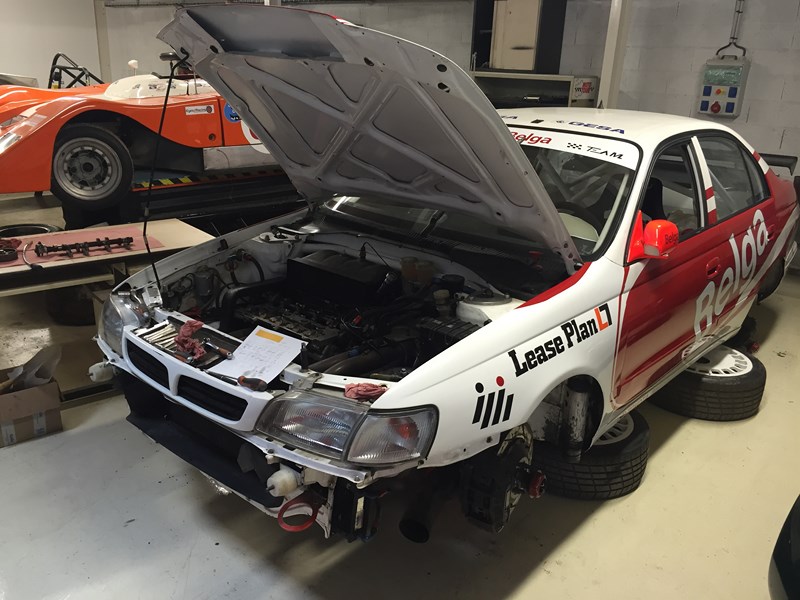 restauration toyota carina e toms 1993 11