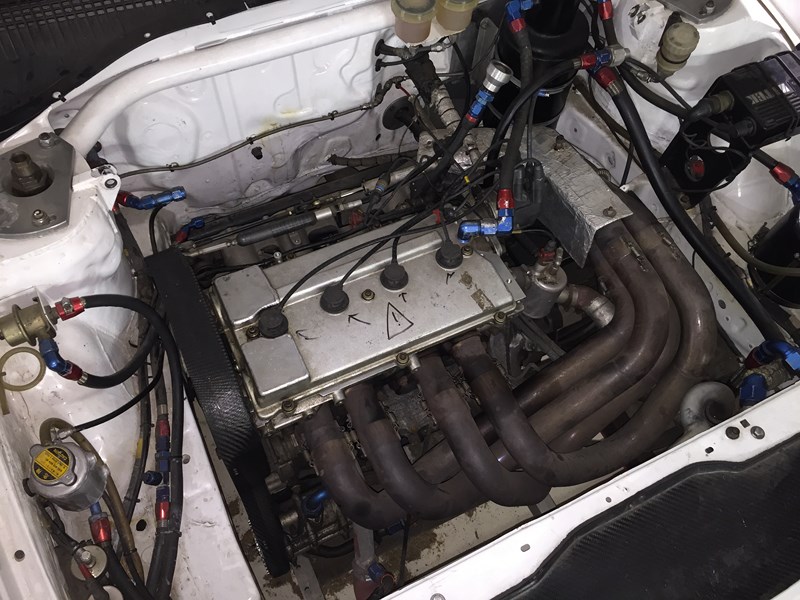 restauration toyota carina e toms 1993 12