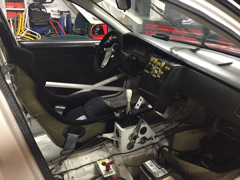 restauration toyota carina e toms 1993 9