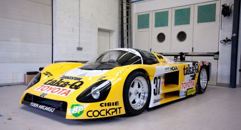 Toyota 88C no. 37 in Taka-Q livery, bodywork restored by O-ONE, photographie 56 sur 57