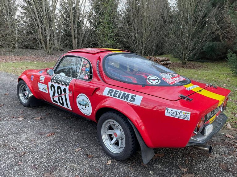Matra Jet 6 de 1968, rouge et jaune, préparée pour la régularité historique, photographie 10 sur 15